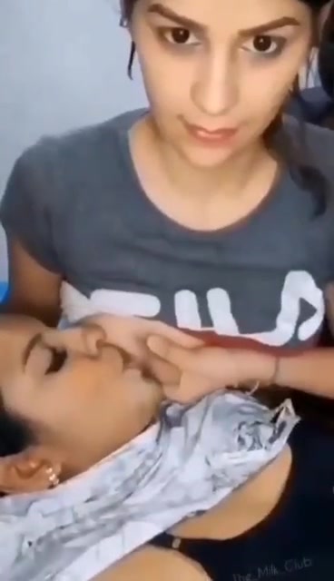 undressing porn sri lanka Sri Lankan Sex Videos