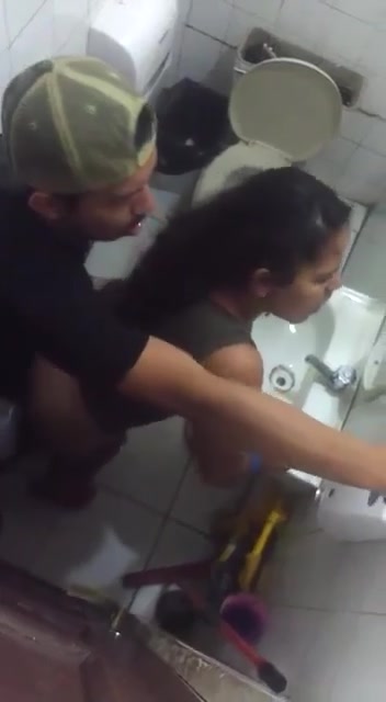 sinhala blowjob Sri Lankan Sex Videos