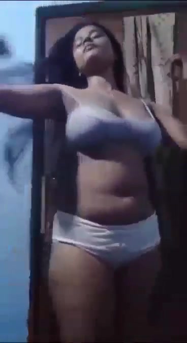 Romantic Couple Blowjob Okkoma Ekata Ganna Be Sri Lankan Sex Videos