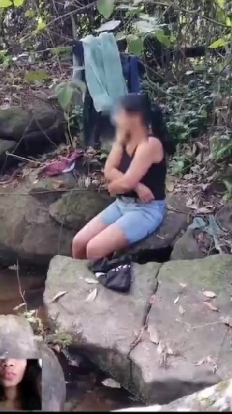 sinhala last leak xxx Sri Lankan Sex Videos