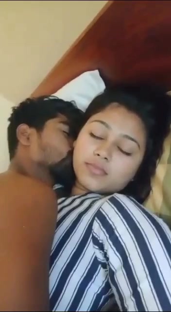 sri lankan teen xxx Sri Lankan Sex Videos